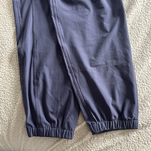 NWOT Eddie Bauer Women's ClimaTrail Joggers - 10, Dark Mulberry/Purple/Black - Picture 8 of 10